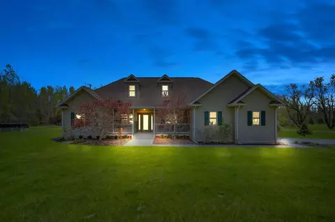 8259 Walsh Rd, Dexter, MI 48130 photo 2