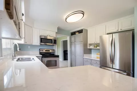 7647 Zeeb Rd, Dexter, MI 48130 photo 8