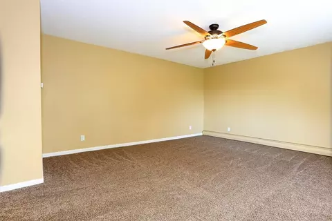1990 Robbins, Tecumseh, MI 49286 photo 18