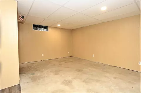 1990 Robbins, Tecumseh, MI 49286 photo 38
