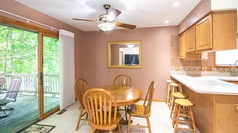 2056 Chestnut Cres, Saline, MI 48176 photo 28