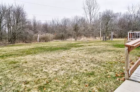 3297 Dewdrop Ln, Howell, MI 48843 photo 4