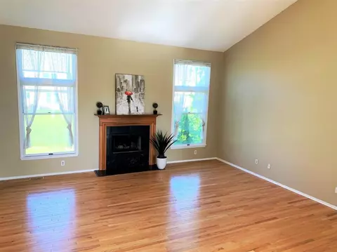 3161 Eagle Ct, Ann Arbor, MI 48105 photo 4
