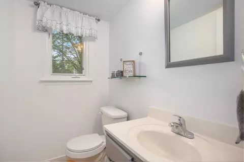 425 Springbrook Cres, Saline, MI 48176 photo 11