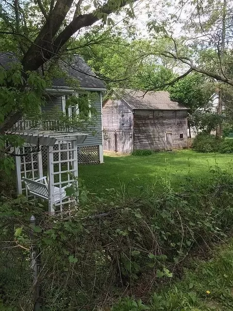 541 3rd St, Ann Arbor, MI 48103 photo 6