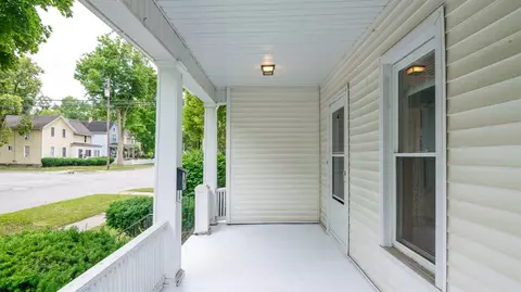 503 Ormsby St, Adrian, MI 49221 photo 6