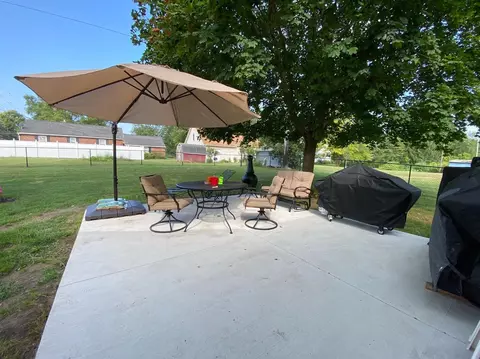 125 E Newburg Rd, Carleton, MI 48117 photo 7