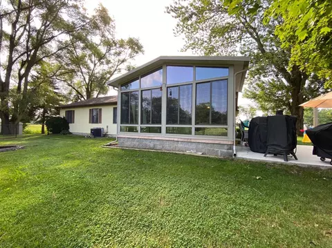 125 E Newburg Rd, Carleton, MI 48117 photo 3