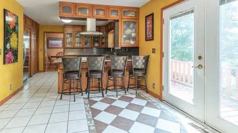 9950 Warner Rd, Saline, MI 48176 photo 11