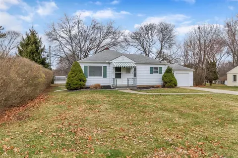 2514 Ashton, Jackson, MI 49203 photo 2