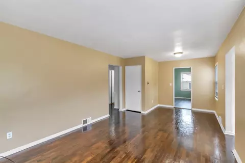 2514 Ashton, Jackson, MI 49203 photo 8