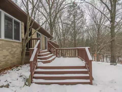 8065 Donovan Rd, Dexter, MI 48130 photo 6