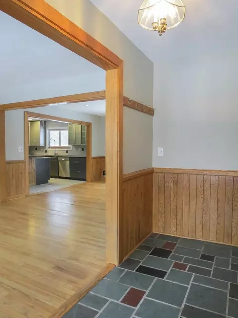 8065 Donovan Rd, Dexter, MI 48130 photo 7