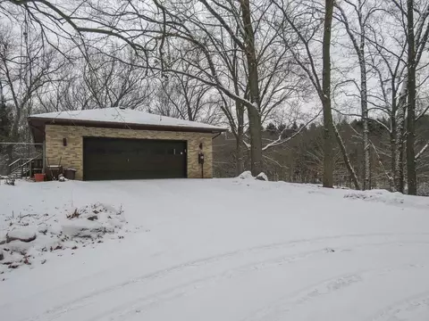 8065 Donovan Rd, Dexter, MI 48130 photo 45