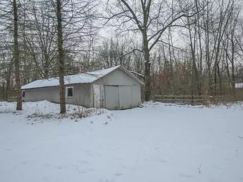 8065 Donovan Rd, Dexter, MI 48130 photo 50