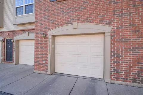 47676 Ormskirk Dr, Canton, MI 48188 photo 32