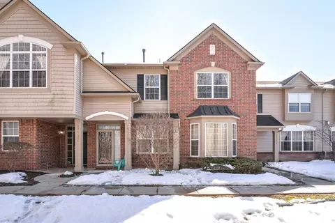 47676 Ormskirk Dr, Canton, MI 48188 photo 1