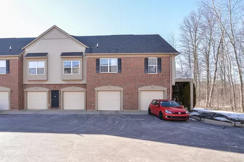 47676 Ormskirk Dr, Canton, MI 48188 photo 2