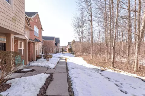 47676 Ormskirk Dr, Canton, MI 48188 photo 3