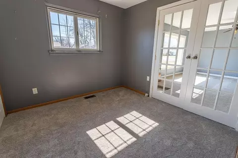 30444 Cherry Ave, Romulus, MI 48174 photo 11