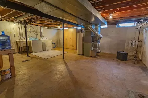 30444 Cherry Ave, Romulus, MI 48174 photo 33
