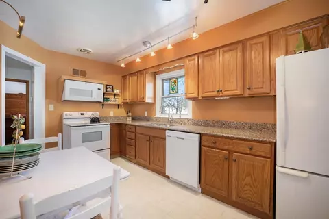8471 Scully Rd, Dexter, MI 48130 photo 5