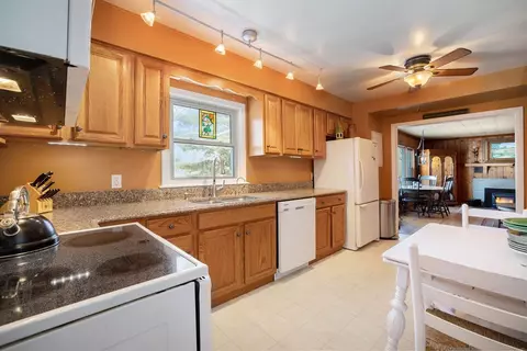 8471 Scully Rd, Dexter, MI 48130 photo 6
