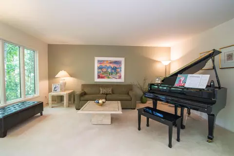 2981 Devonshire Rd, Ann Arbor, MI 48104 photo 15