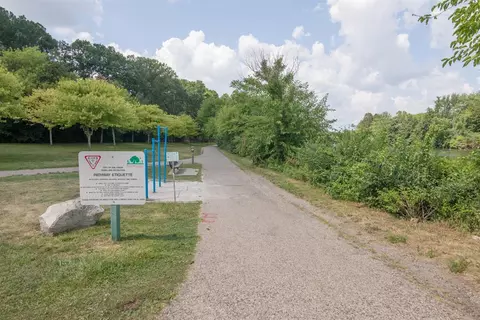 2981 Devonshire Rd, Ann Arbor, MI 48104 photo 65