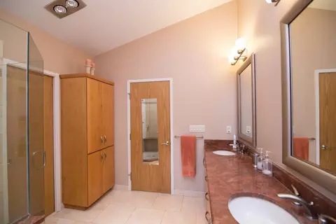 2981 Devonshire Rd, Ann Arbor, MI 48104 photo 41