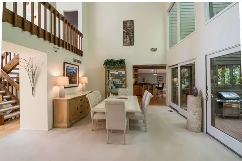 2981 Devonshire Rd, Ann Arbor, MI 48104 photo 17