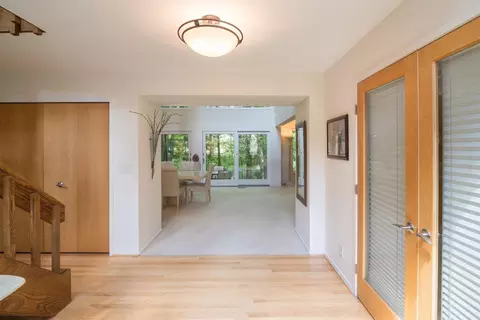 2981 Devonshire Rd, Ann Arbor, MI 48104 photo 9