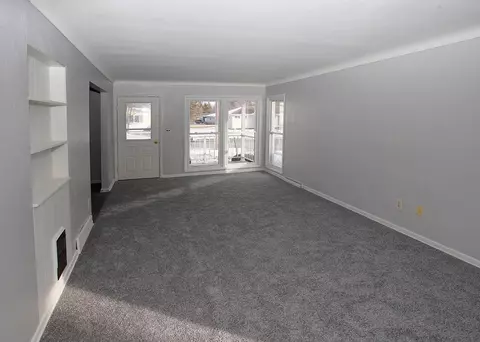361 Alexander Dr, Adrian, MI 49221 photo 3