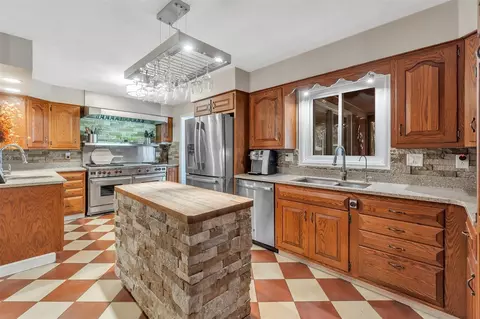 12695 Eggert Rd, Dundee, MI 48131 photo 68