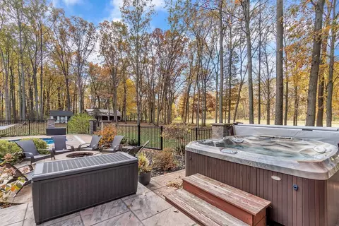 12695 Eggert Rd, Dundee, MI 48131 photo 33