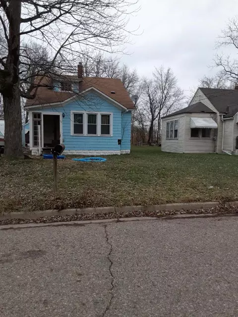 90 Avenue B, Springfield, MI 49037 photo 1