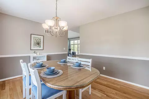 326 E Castlebury Cir, Saline, MI 48176 photo 14
