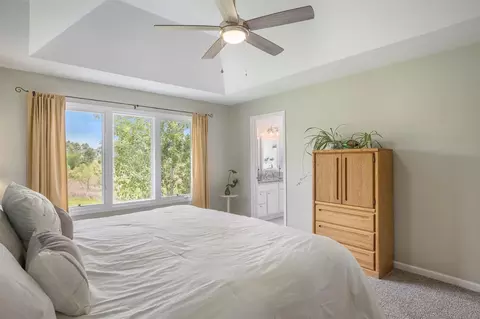 326 E Castlebury Cir, Saline, MI 48176 photo 20