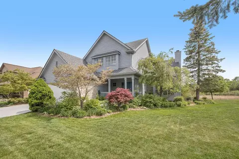 326 E Castlebury Cir, Saline, MI 48176 photo 36