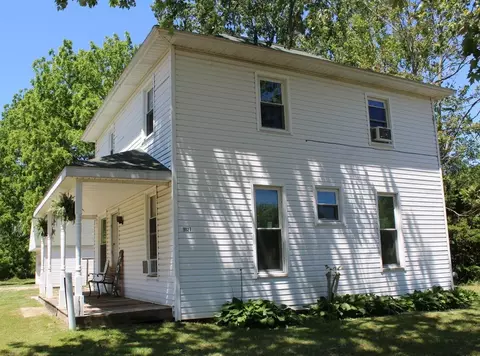 9027 Crabb Rd, Temperance, MI 48182 photo 2