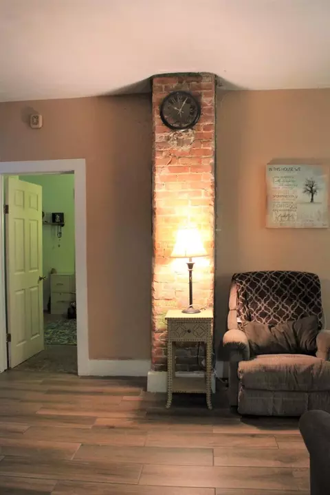 9027 Crabb Rd, Temperance, MI 48182 photo 9