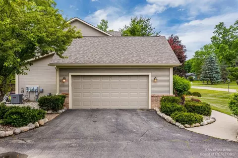 8951 Buchanan Rd, Brighton, MI 48116 photo 27