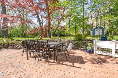 2321 Devonshire Rd, Ann Arbor, MI 48104 photo 41