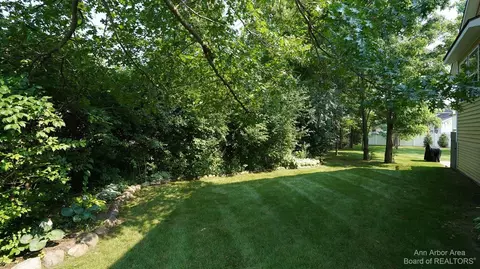 767 Pemberton Ln, Jackson, MI 49203 photo 34