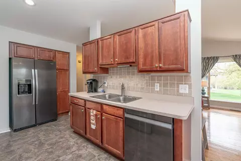 161 Commons Cir, Saline, MI 48176 photo 20
