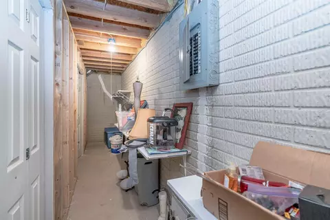 161 Commons Cir, Saline, MI 48176 photo 45