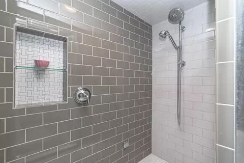 161 Commons Cir, Saline, MI 48176 photo 43