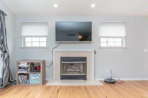161 Commons Cir, Saline, MI 48176 photo 5