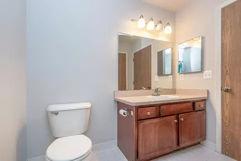 161 Commons Cir, Saline, MI 48176 photo 29