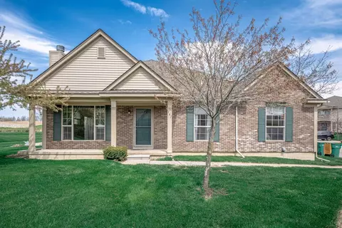 161 Commons Cir, Saline, MI 48176 photo 53